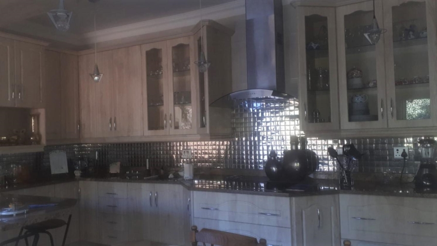 4 Bedroom Property for Sale in Hartbeespoort Rural North West